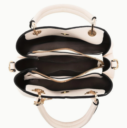 Sac à main chic en cuir grainé superposé et charmes décoratifs