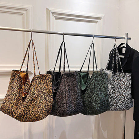 Grand sac fourre-tout léopard