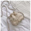 Sac seau en fibre naturelle avec voilage