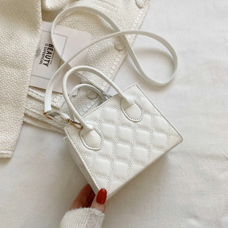 Sac à main en cuir matelassé